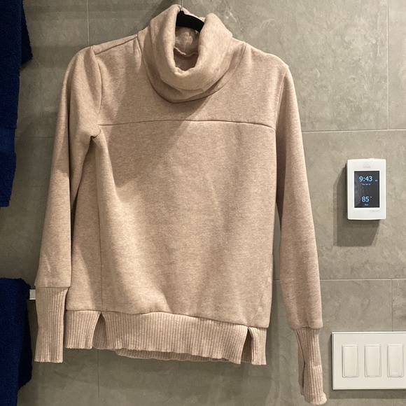 ALO Yoga Haze Long Sleeve - Picture 2 of 3